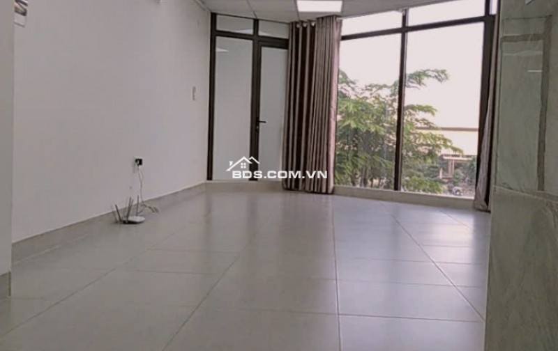 VỚI 25 TỶ SỞ HỮU NHÀ PHỐ PHẠM VĂN ĐỒNG THANG MÁY 50M2X6T KINH DOANH